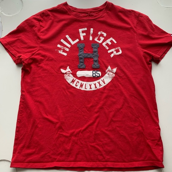🦋✨ 2/15$ TOPS ✨🦋
Tommy Hilfiger top - Picture 2 of 4